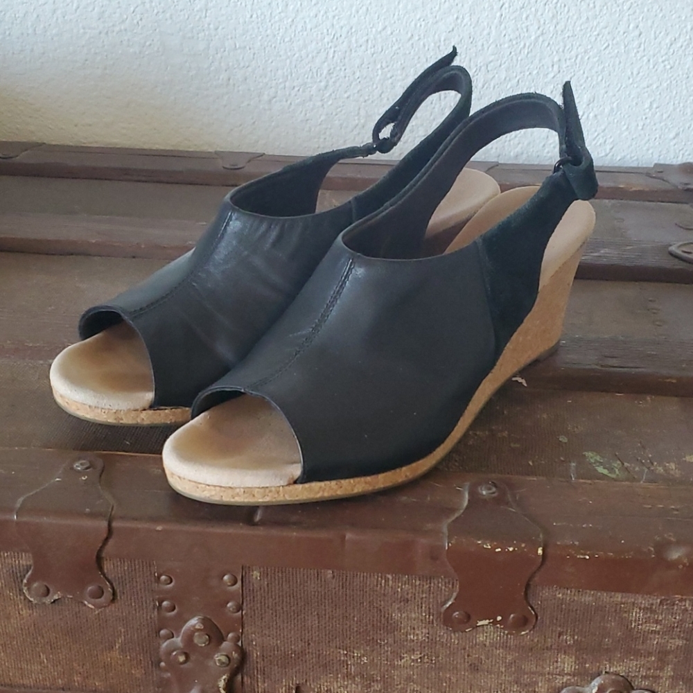 Clark's wedge sandals